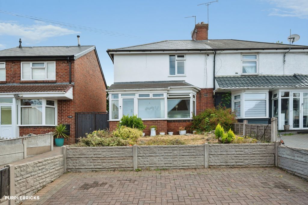 Property photo 2 of 27