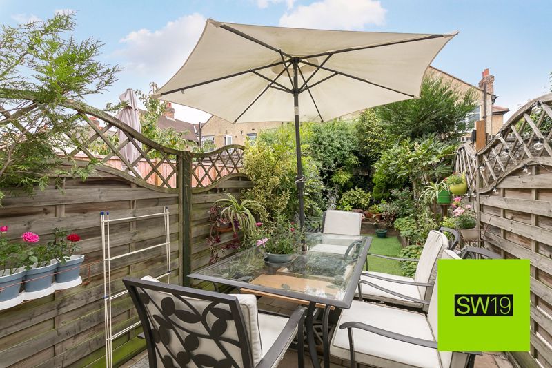 Property photo 2 of 9 Photo 5