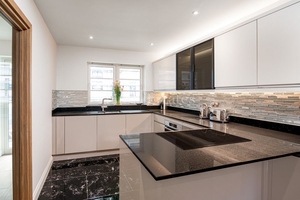 Property photo 3 of 23 Not Specified