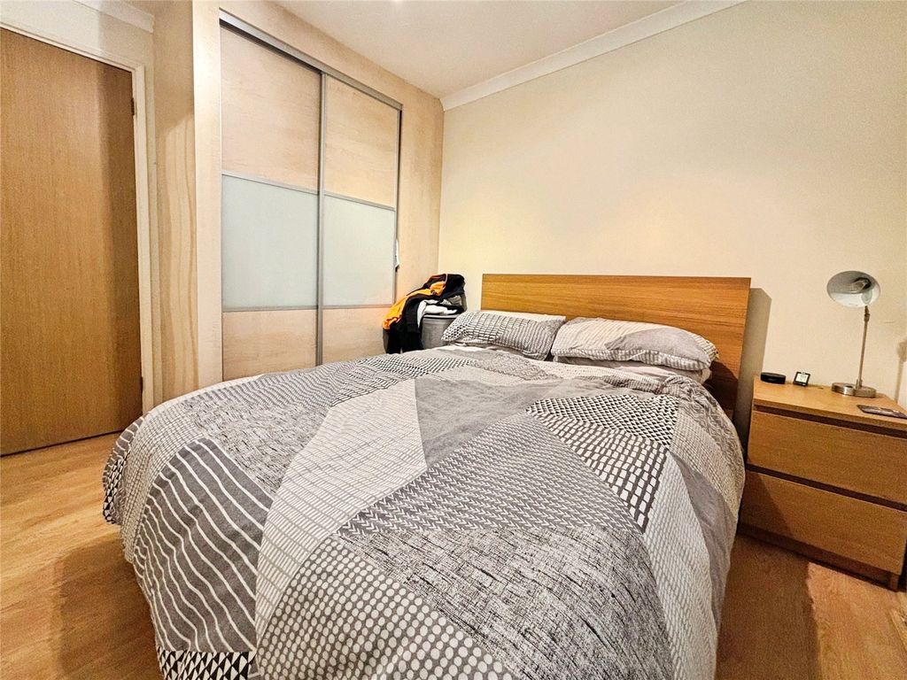 Property photo 3 of 10 Picture No. 12