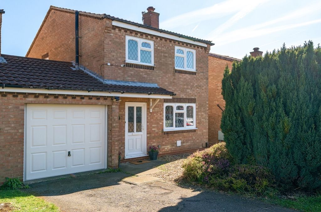 Property photo 1 of 10 1270894 (1)