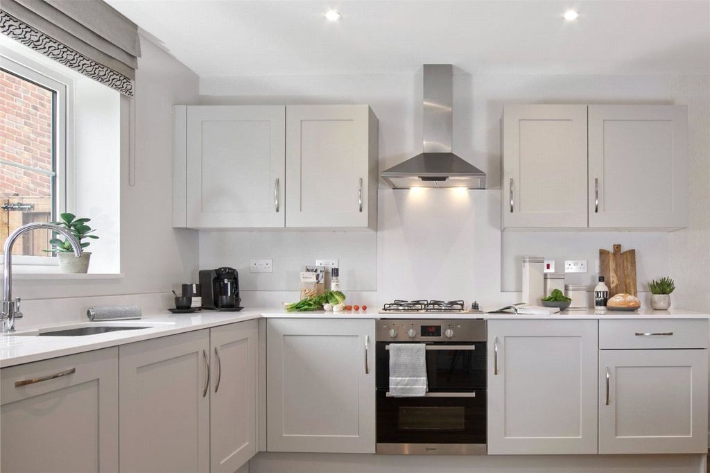 Property photo 3 of 12 Picture No. 19