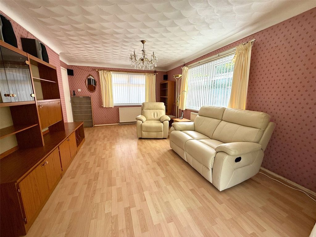 Property photo 3 of 14 Picture No. 25
