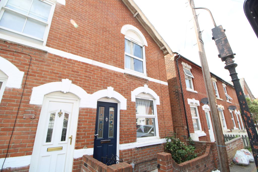 Property photo 1 of 7