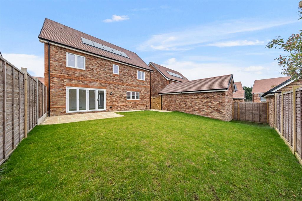 Property photo 2 of 30 Externals@5Jaylnweb06.Jpg