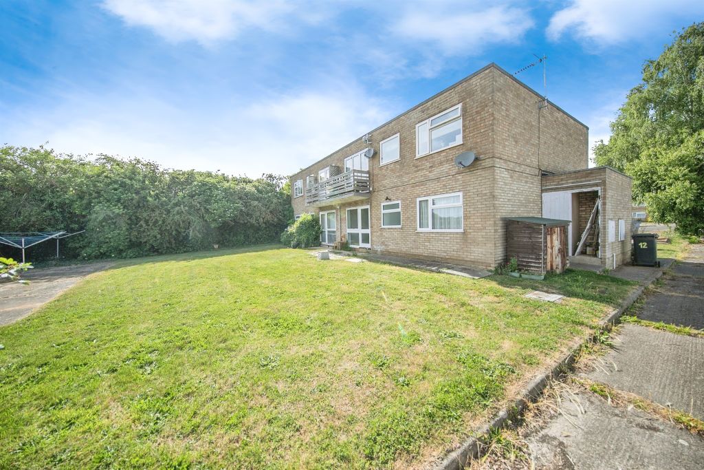 Property photo 2 of 11