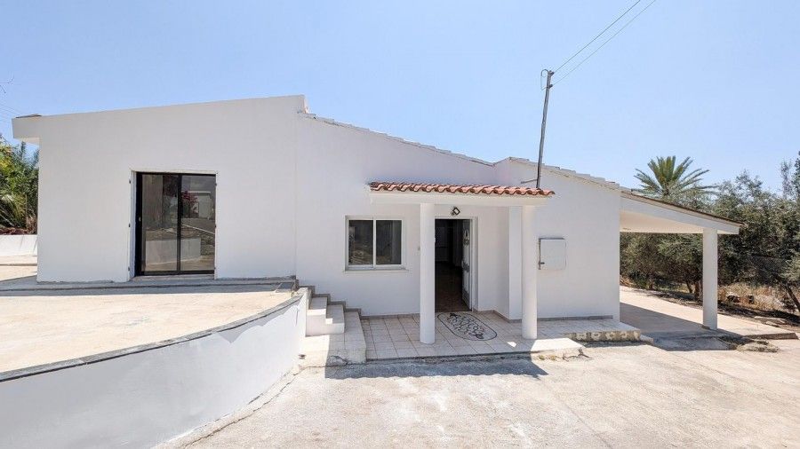 Property photo 1 of 20