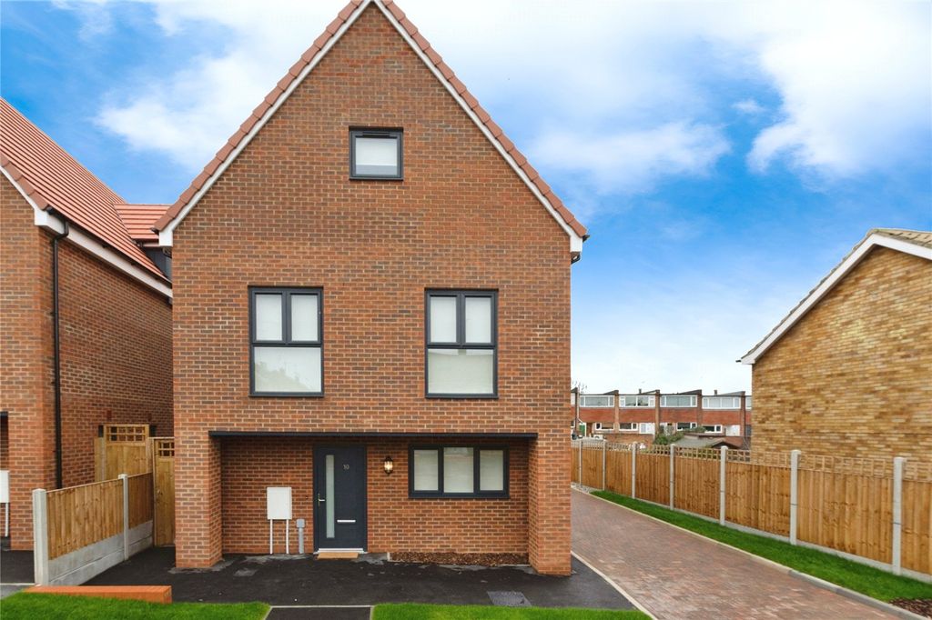 Property photo 2 of 27 Front