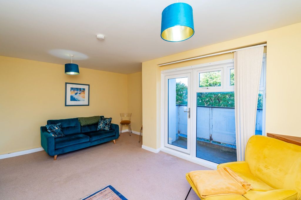 Property photo 2 of 14 Picture 2