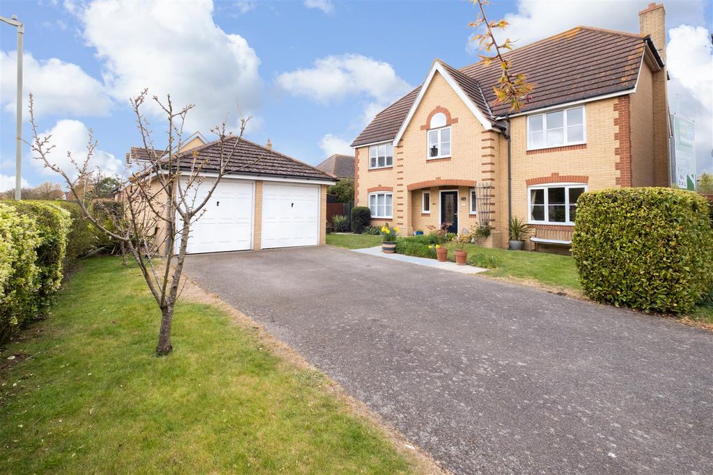 Property photo 1 of 30