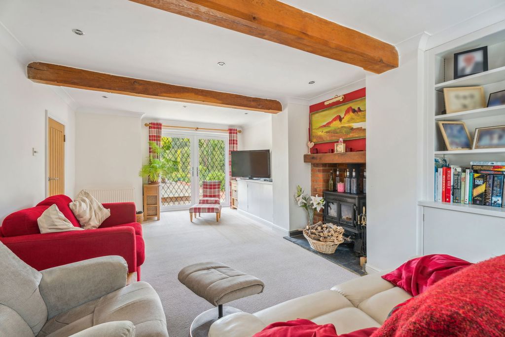 Property photo 2 of 16