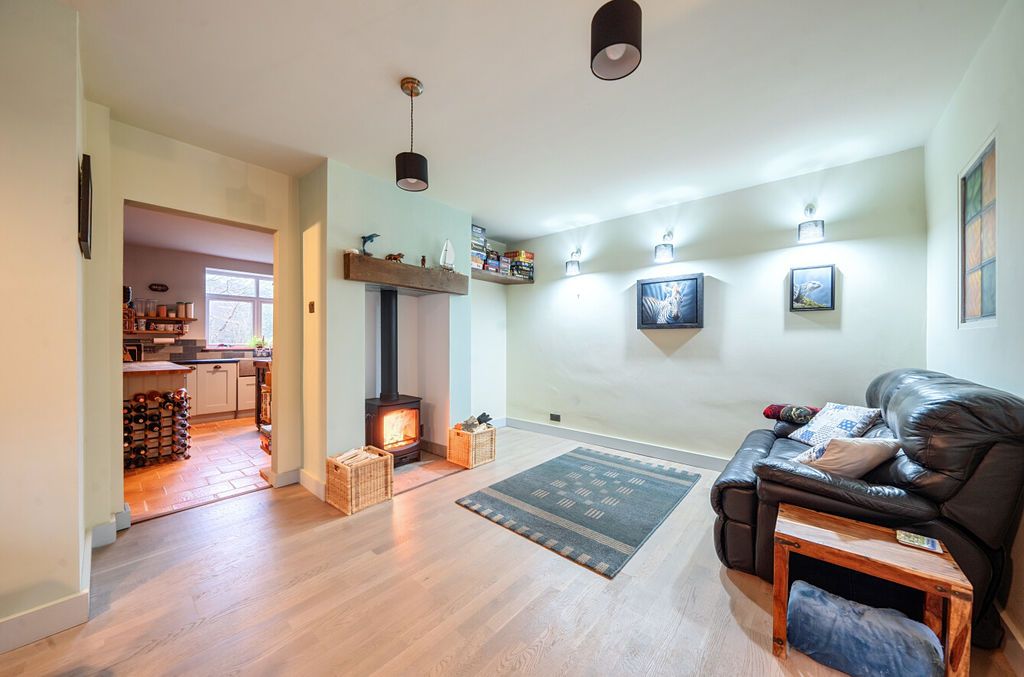 Property photo 3 of 23 Photo 21