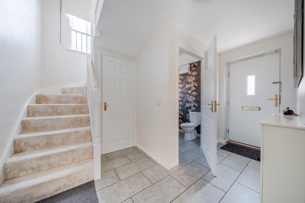Property photo 2 of 18 Internal View