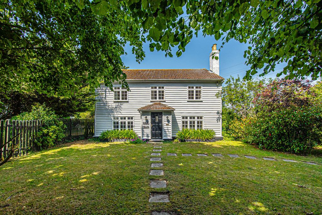 Property photo 1 of 50