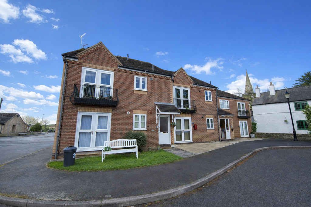 Property photo 1 of 12