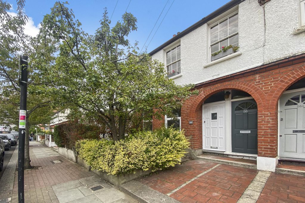 Property photo 1 of 9