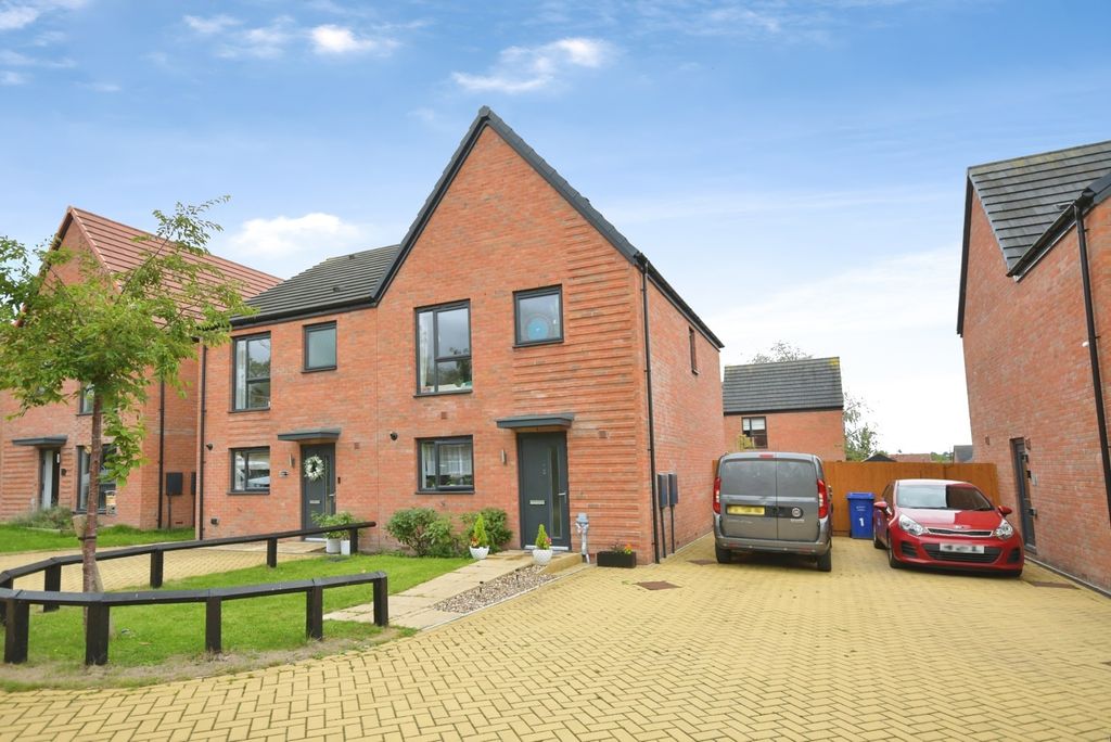 Property photo 1 of 22 Pbox-Img.Jpg