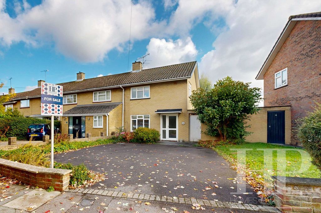 Property photo 1 of 18