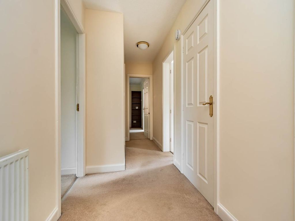 Property photo 3 of 12 Hallway