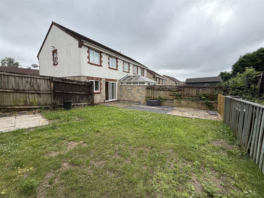 Property photo 2 of 28 Externally