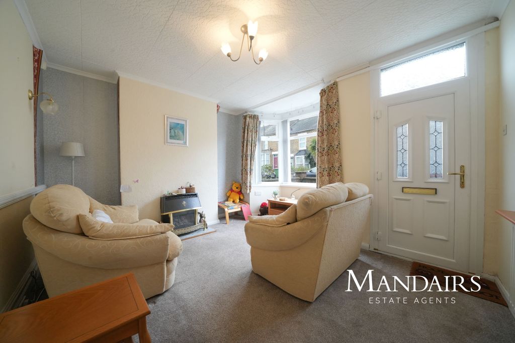 Property photo 2 of 24