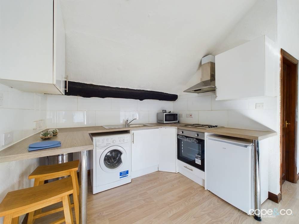 Property photo 3 of 9 3613038