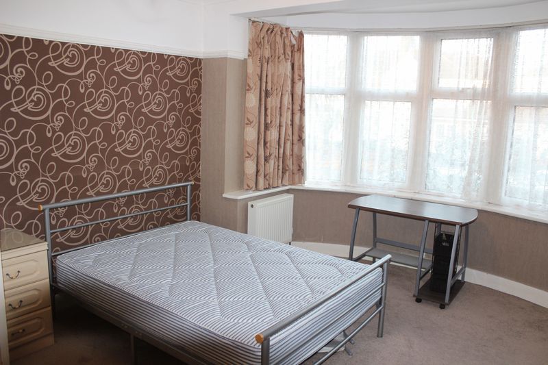 Property photo 3 of 5 Photo 1