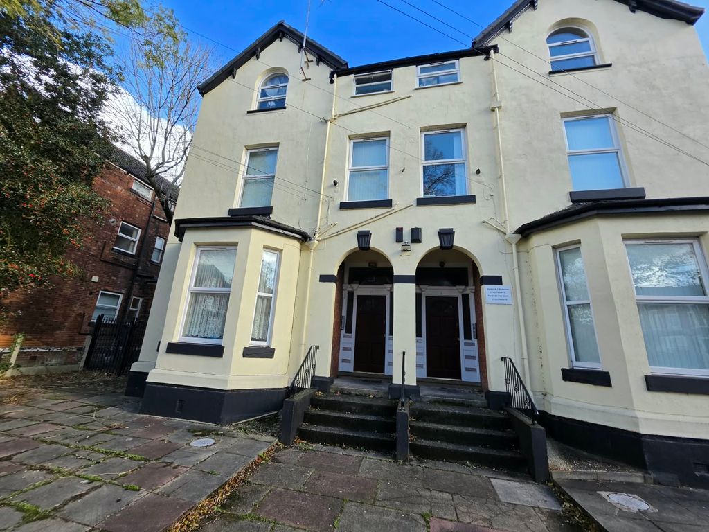 Property photo 1 of 13 Whatsapp Image 2026-10-28 At 4.44.48 Pm (7)