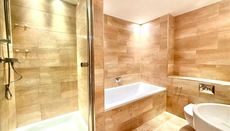 Property photo 3 of 8 Screenshot 2025-11-10 At 17.18.17.Png