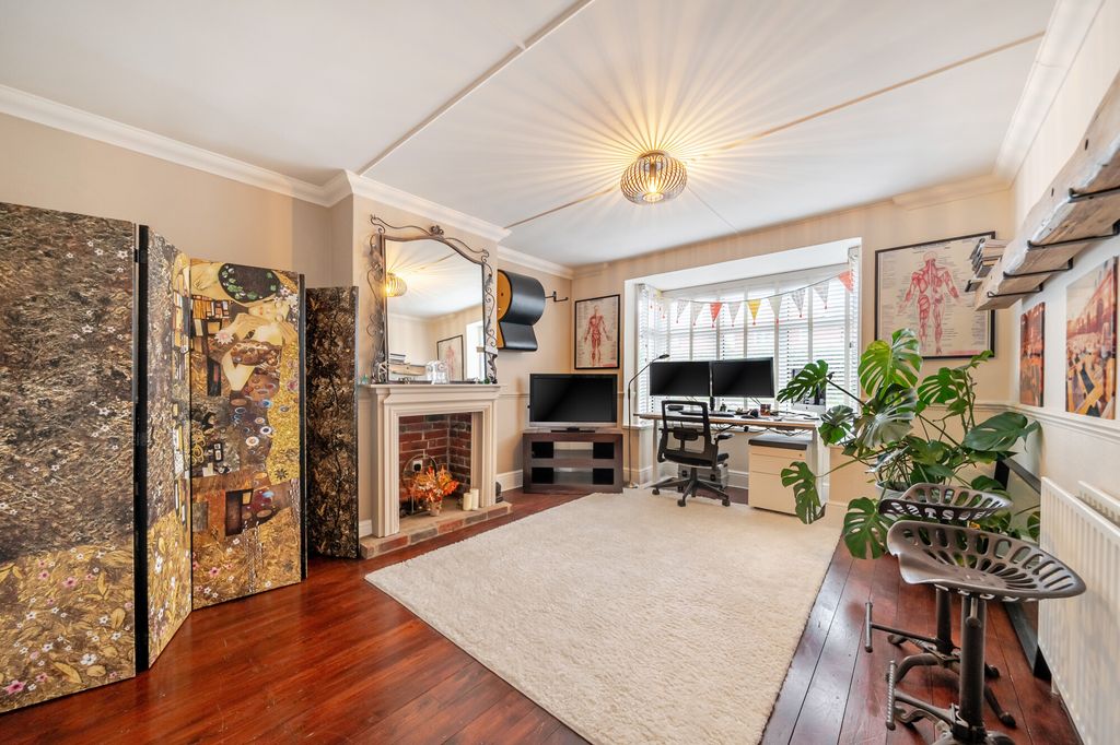Additional image 5 of 3 bed detached house for saleHeadley Road, Liphook GU30
