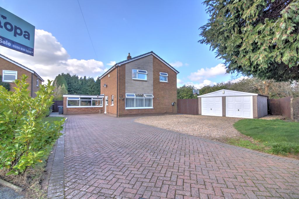 Property photo 2 of 31 40
