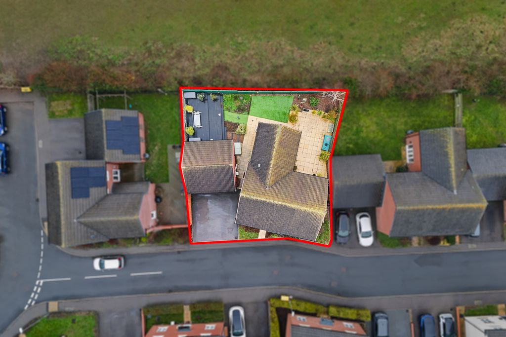 Property photo 2 of 49