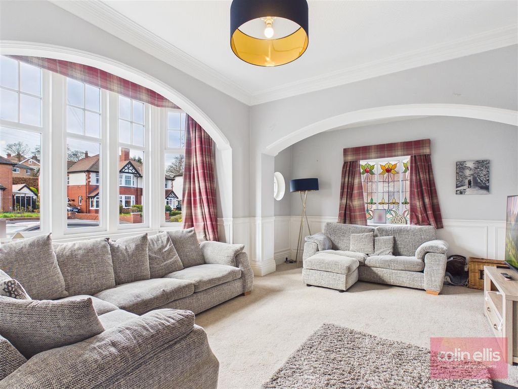 Property photo 2 of 27 Cam05075G0-Pr0299-Still001.Jpg