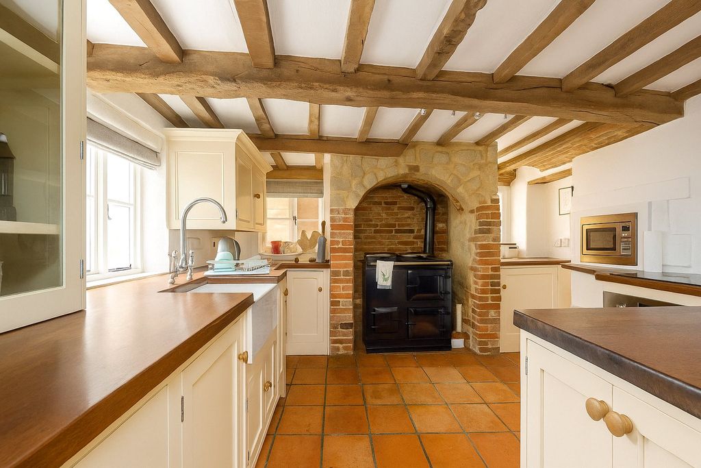 Property photo 3 of 16 Picture No. 27