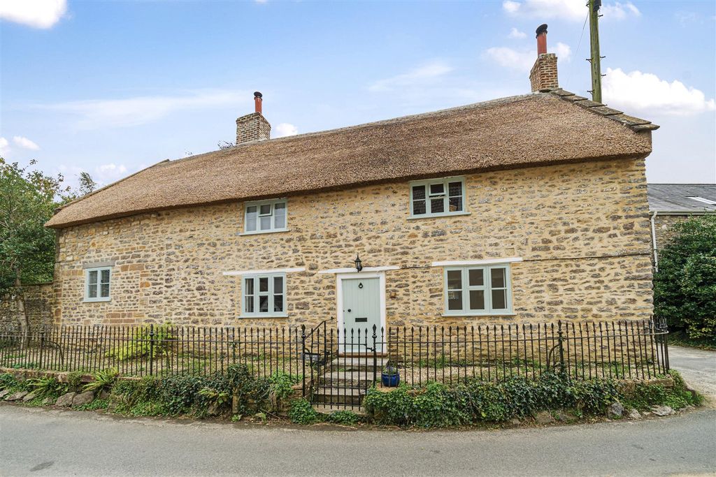 Property photo 1 of 14