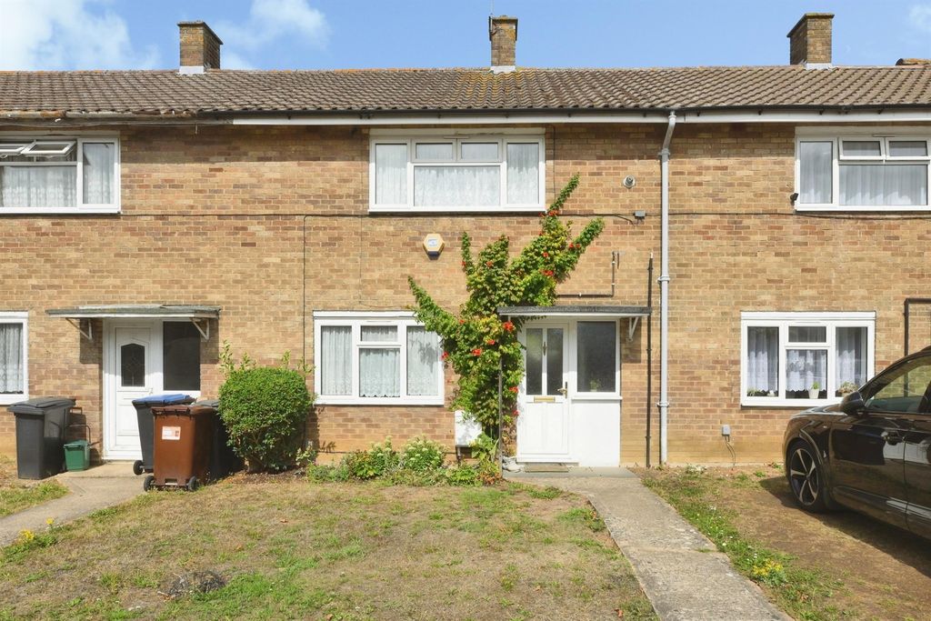 Property photo 1 of 18