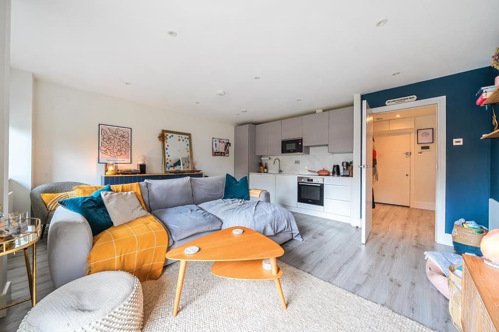 Property photo 3 of 22 Reception Room