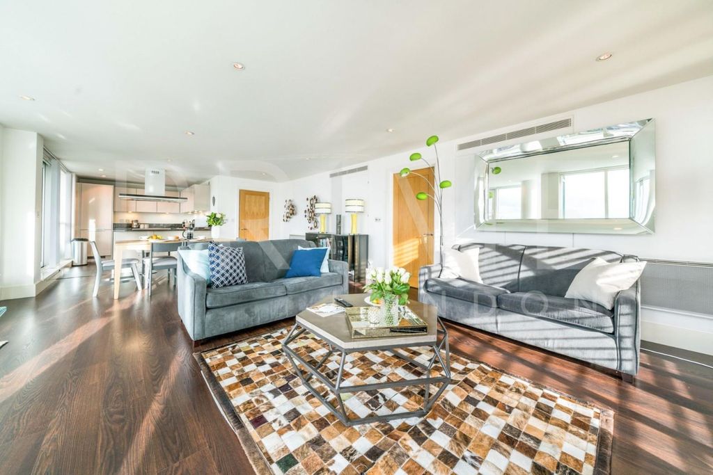 Property photo 3 of 14 Bm10.Jpg