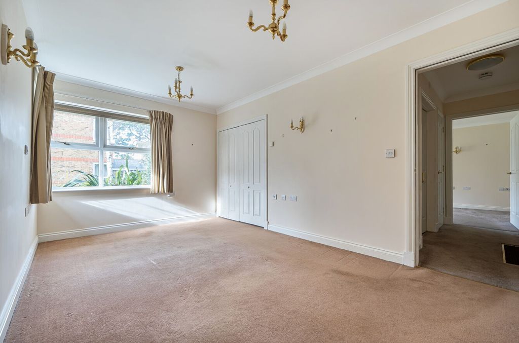 Property photo 3 of 16
