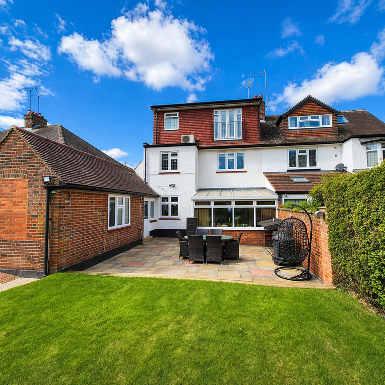 Additional image 22 of 4 bed semi-detached house for saleLudlow Avenue, Bedfordshire, Luton LU1