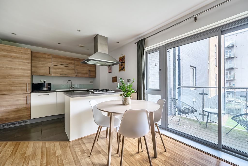 Property photo 1 of 14 1414598-14-699c61E6A4Dee