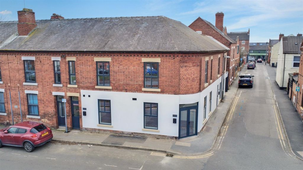 Property photo 1 of 8 Outside_2.Jpg