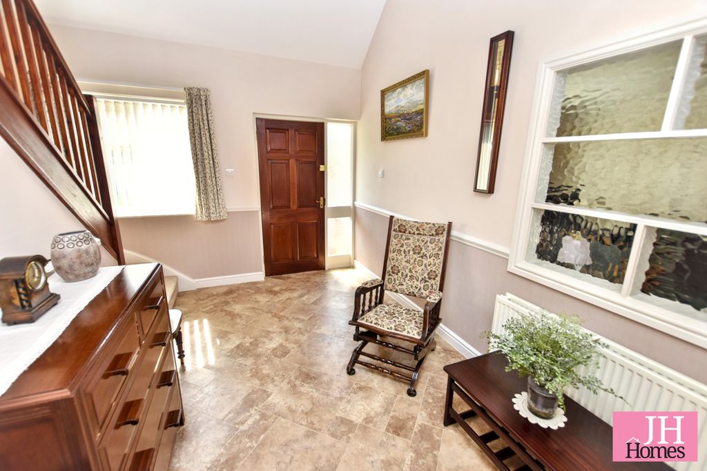 Property photo 3 of 30