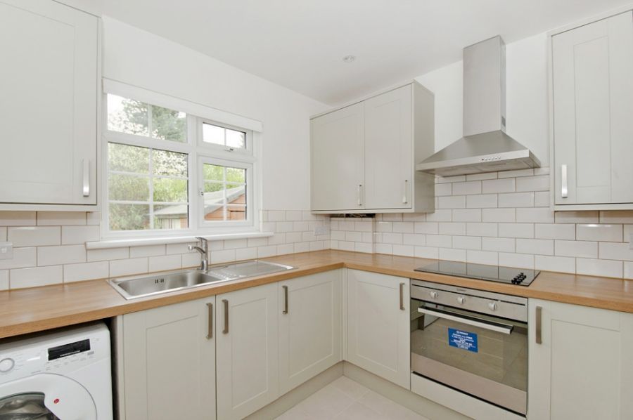 Property photo 1 of 5