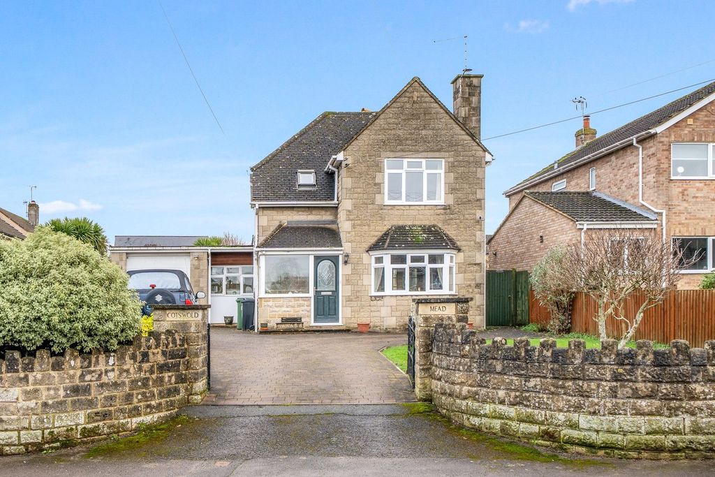 Property photo 1 of 19