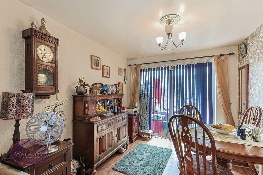 Property photo 3 of 26