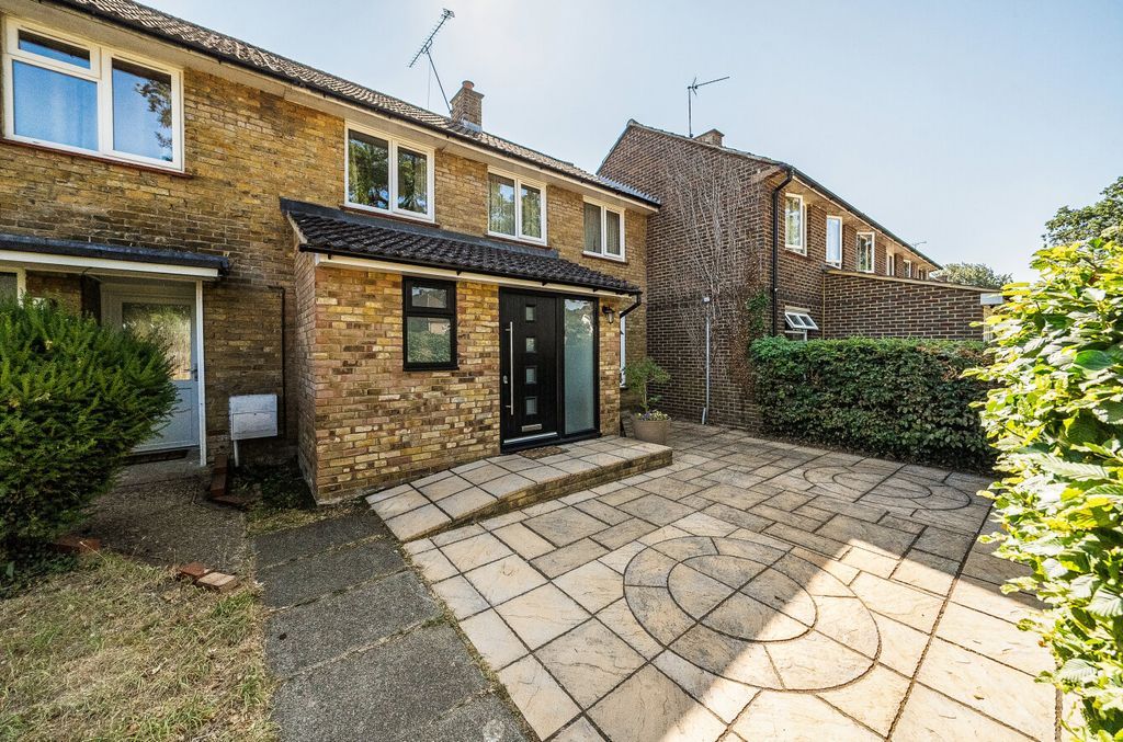 Property photo 1 of 21 1498954-20-6A69Cf...