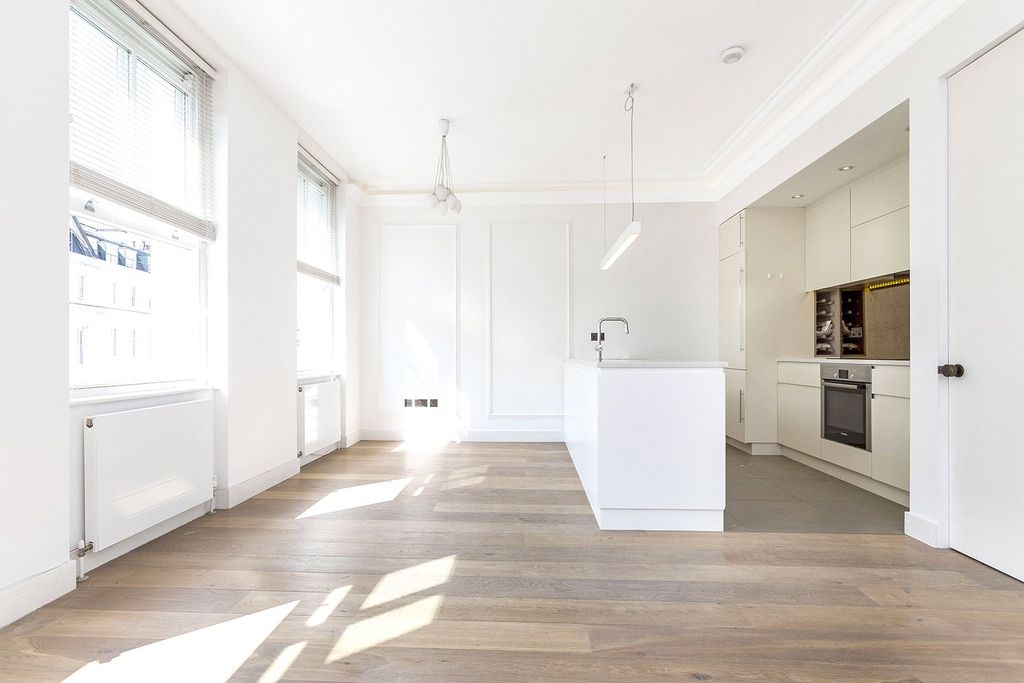 Property photo 1 of 9 Picture No. 17