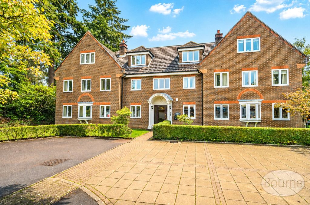 Property photo 1 of 12 Picture No. 26