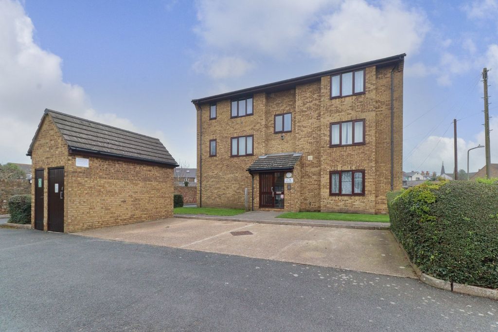 Property photo 1 of 8 Picture 1